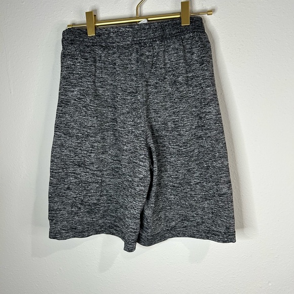 Liberty Pro Boys Athletic Shorts Youth Medium Gray Performance Activewear - Picture 3 of 4